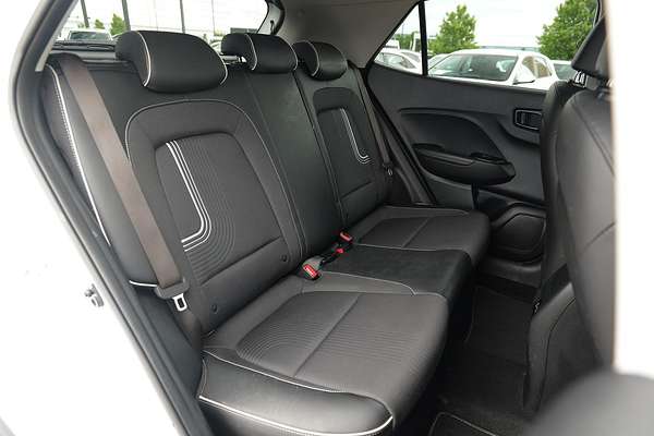 2023 Hyundai Venue Elite QX.V5