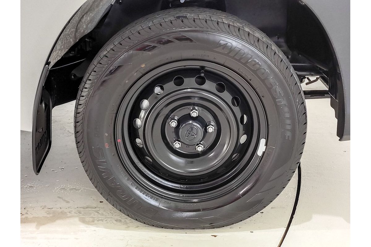 2025 Toyota Hilux Workmate TGN121R Rear Wheel Drive