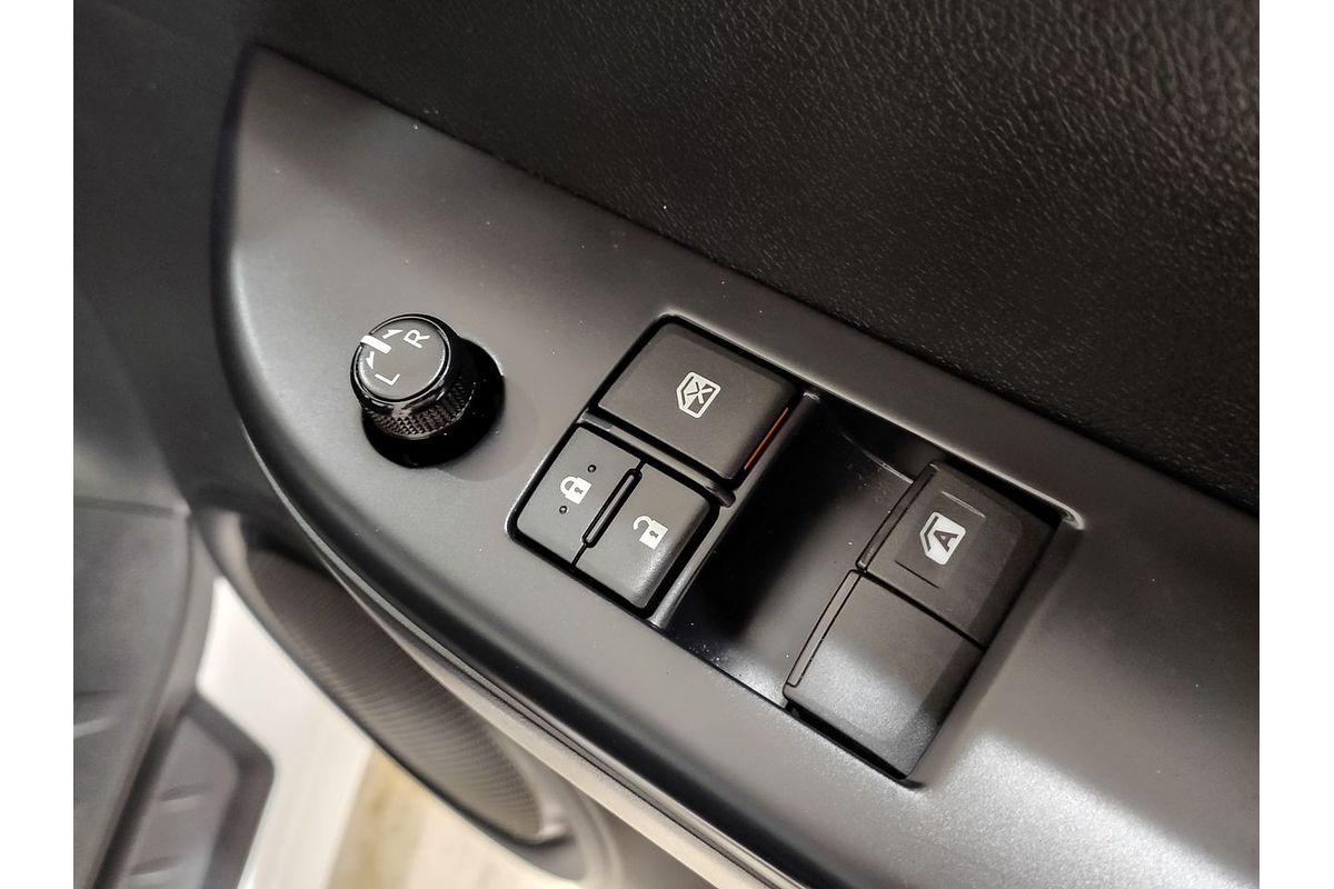 2025 Toyota Hilux Workmate TGN121R Rear Wheel Drive