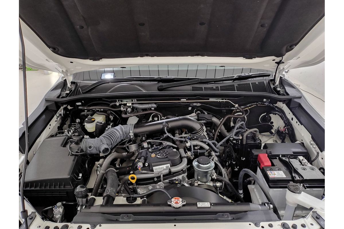 2025 Toyota Hilux Workmate TGN121R Rear Wheel Drive