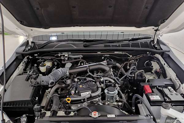 2025 Toyota Hilux Workmate TGN121R Rear Wheel Drive