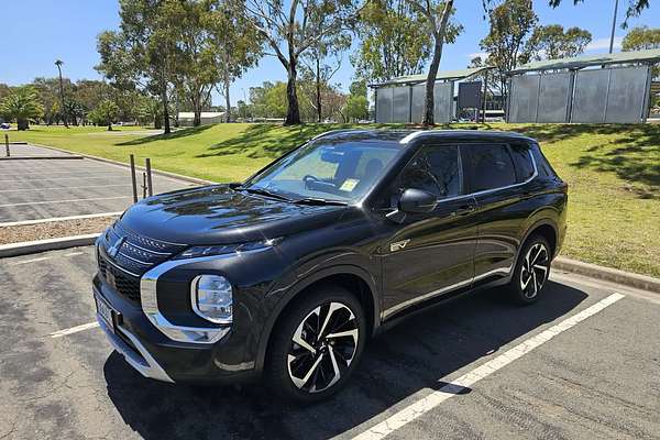 2024 Mitsubishi Outlander PHEV Aspire ZM