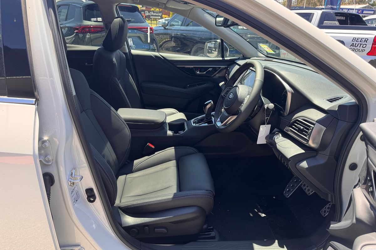 2025 Subaru Outback AWD Touring 6GEN