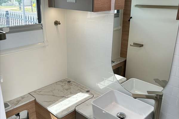 2025 Jayco SILVERLINE 22.68-5.SL-MY25