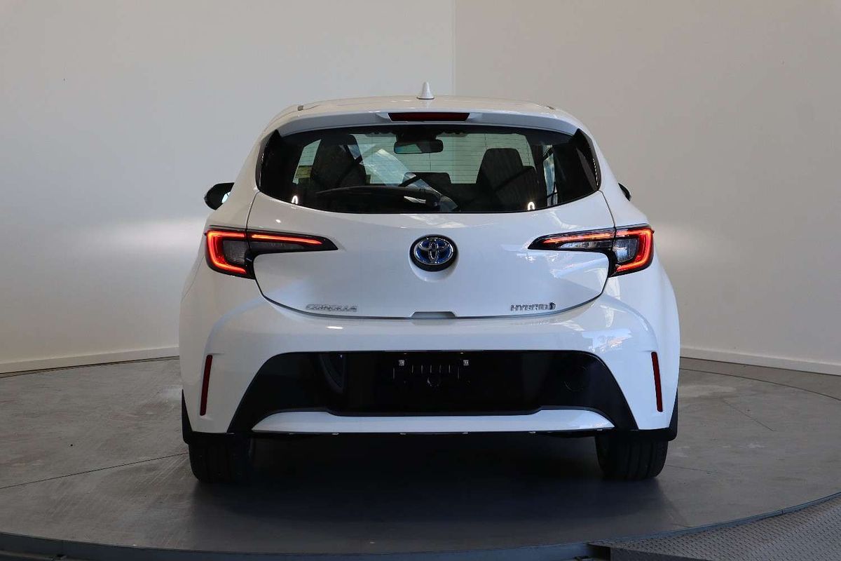 2024 Toyota Corolla Ascent Sport Hybrid ZWE219R