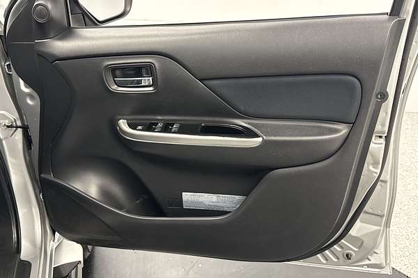 2019 Mitsubishi Triton GLS MR 4X4