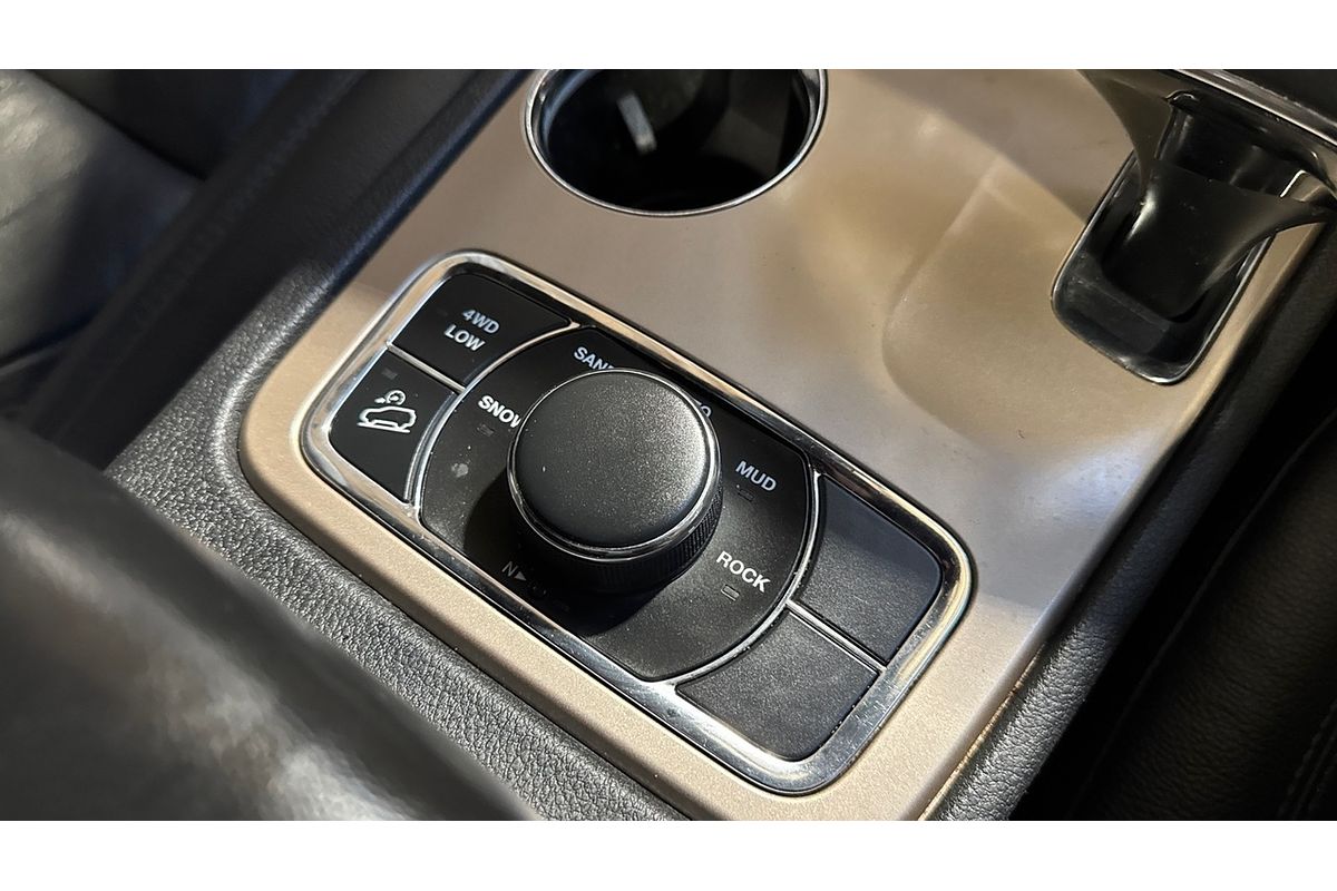 2015 Jeep Grand Cherokee Laredo WK