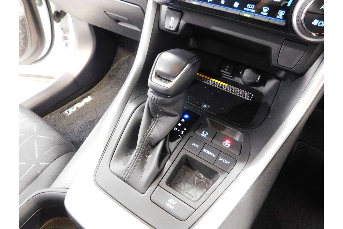 2020 Toyota RAV4 GXL AXAH54R