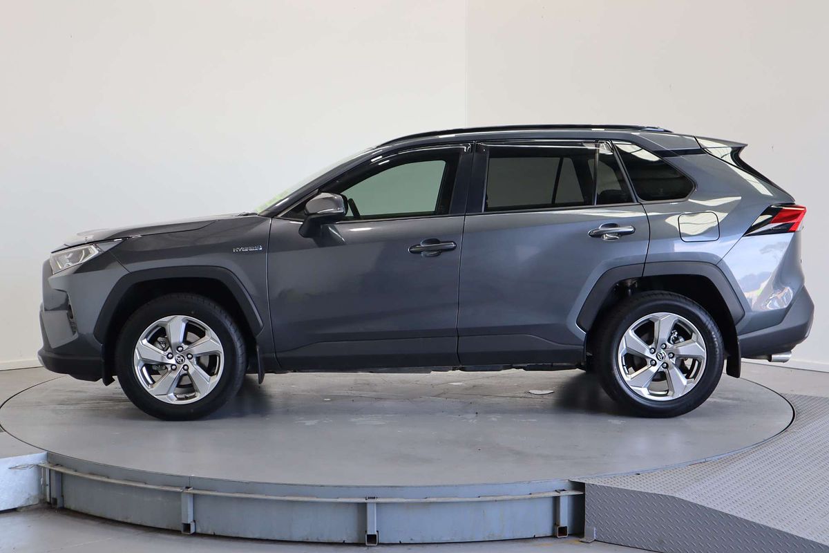 2020 Toyota RAV4 GXL AXAH54R