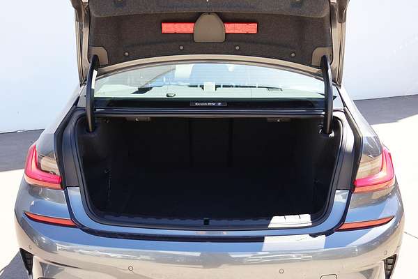 2022 BMW 3 Series 330i M Sport G20