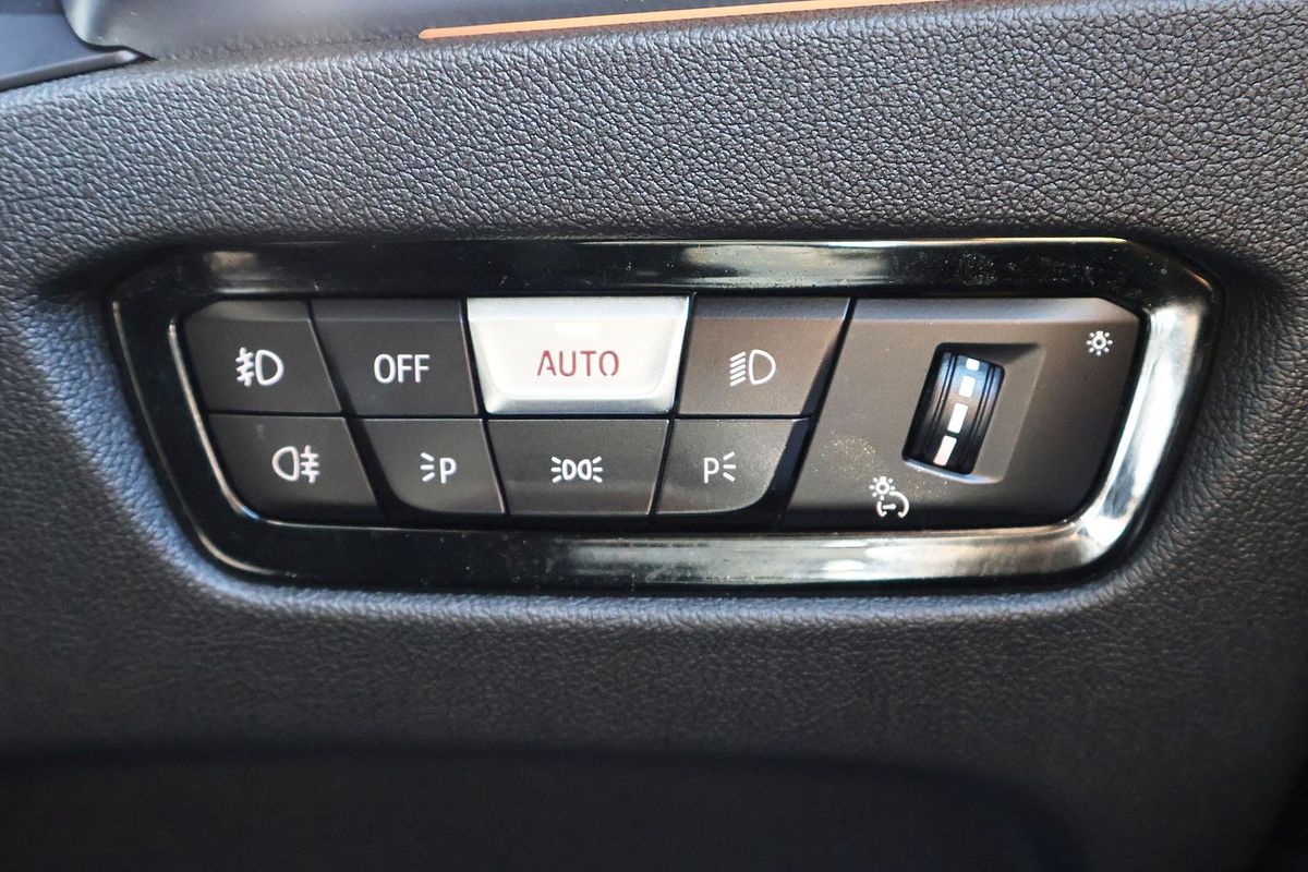 2022 BMW 3 Series 330i M Sport G20