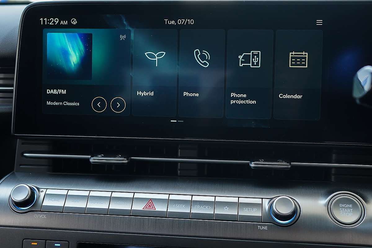 2025 Hyundai Kona  SX2.V3