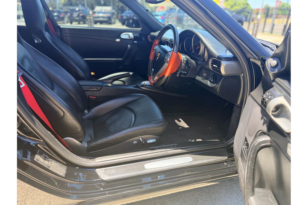 2005 Porsche 911 Carrera 997