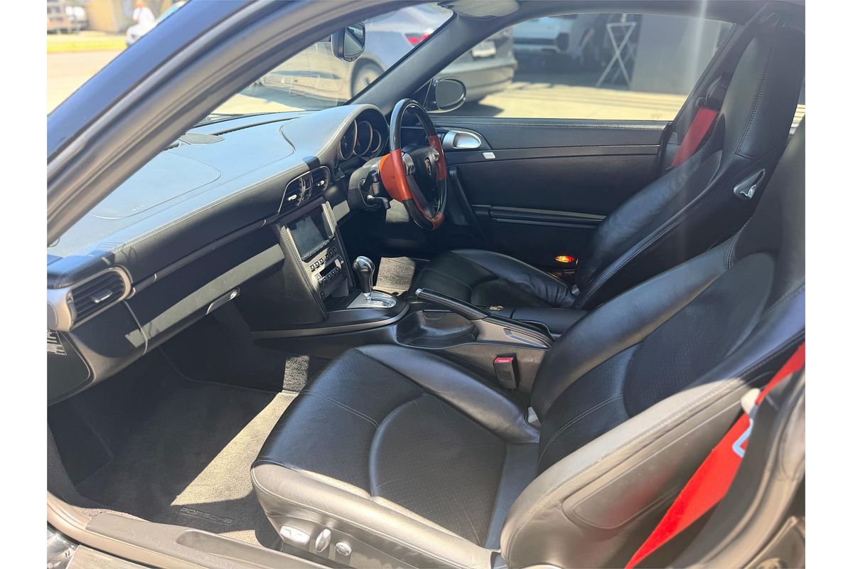 2005 Porsche 911 Carrera 997