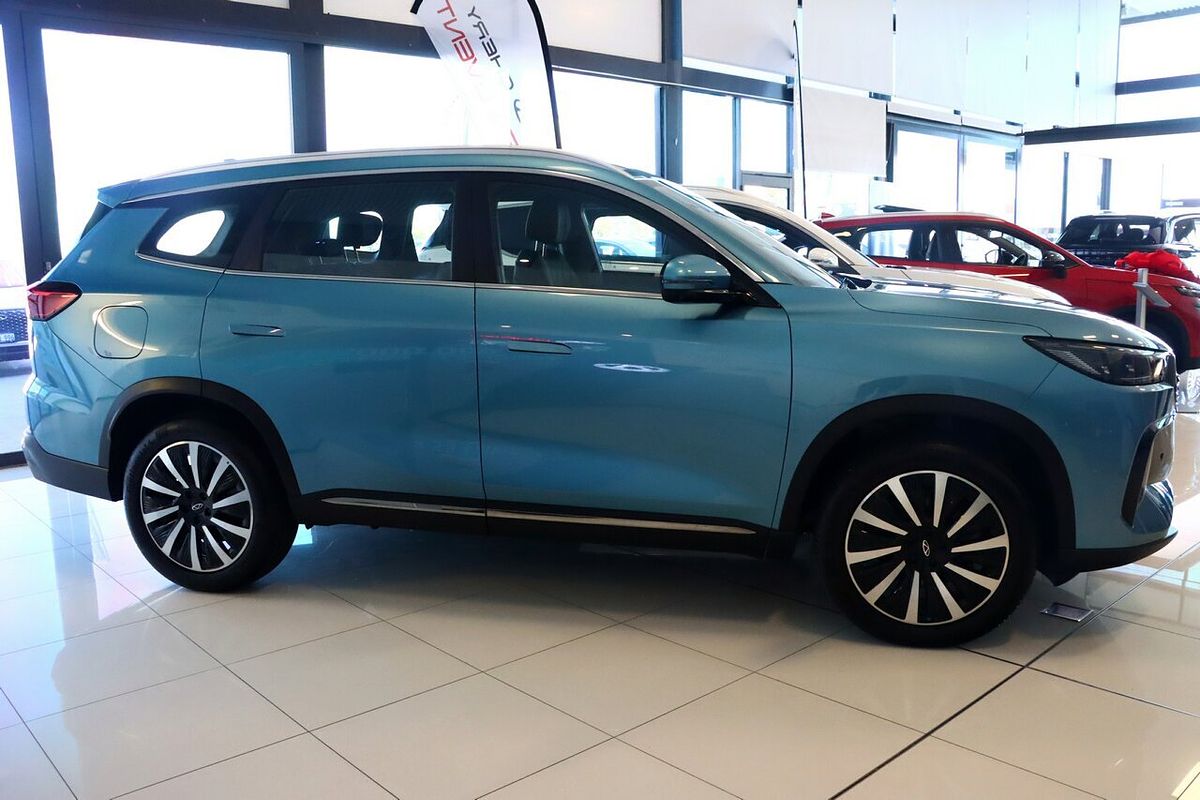 2025 Chery Tiggo 8 URBAN