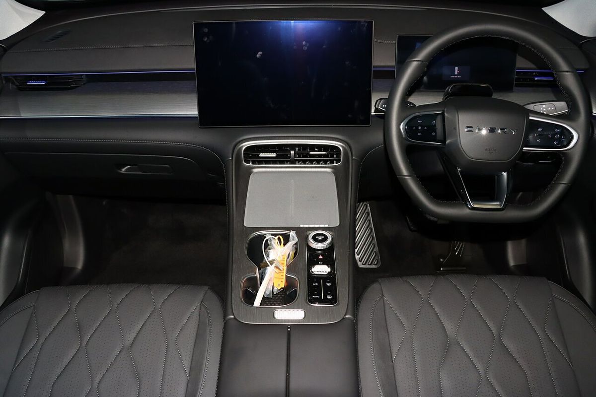 2025 Chery Tiggo 8 URBAN