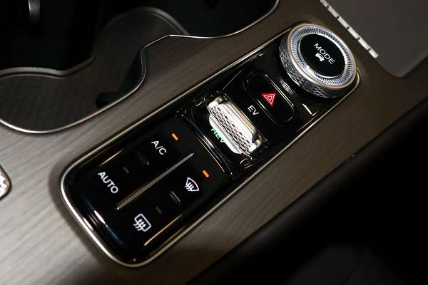 2025 Chery Tiggo 8 URBAN