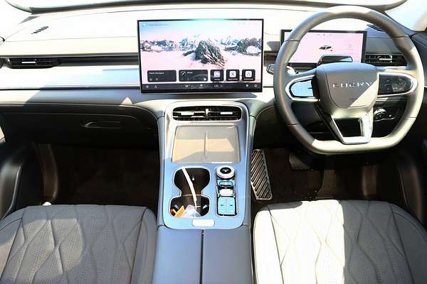 2025 Chery Tiggo 8 URBAN