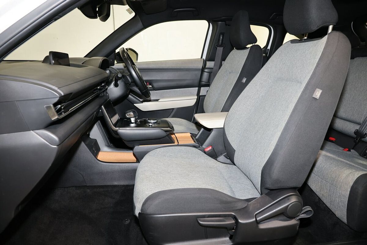 2022 Mazda MX-30 G20e Evolve DR Series