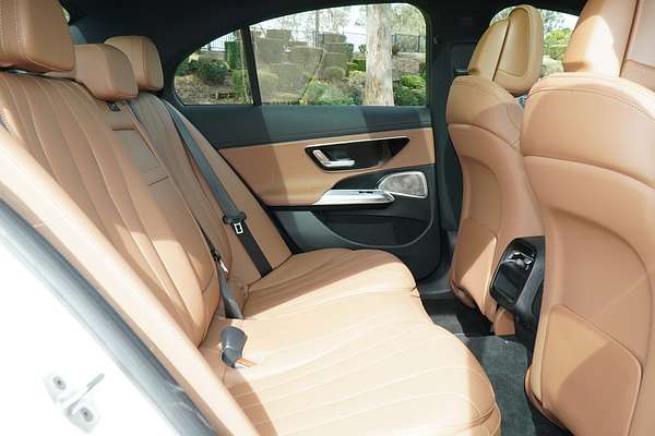 2025 Mercedes-Benz E-Class E200 W214