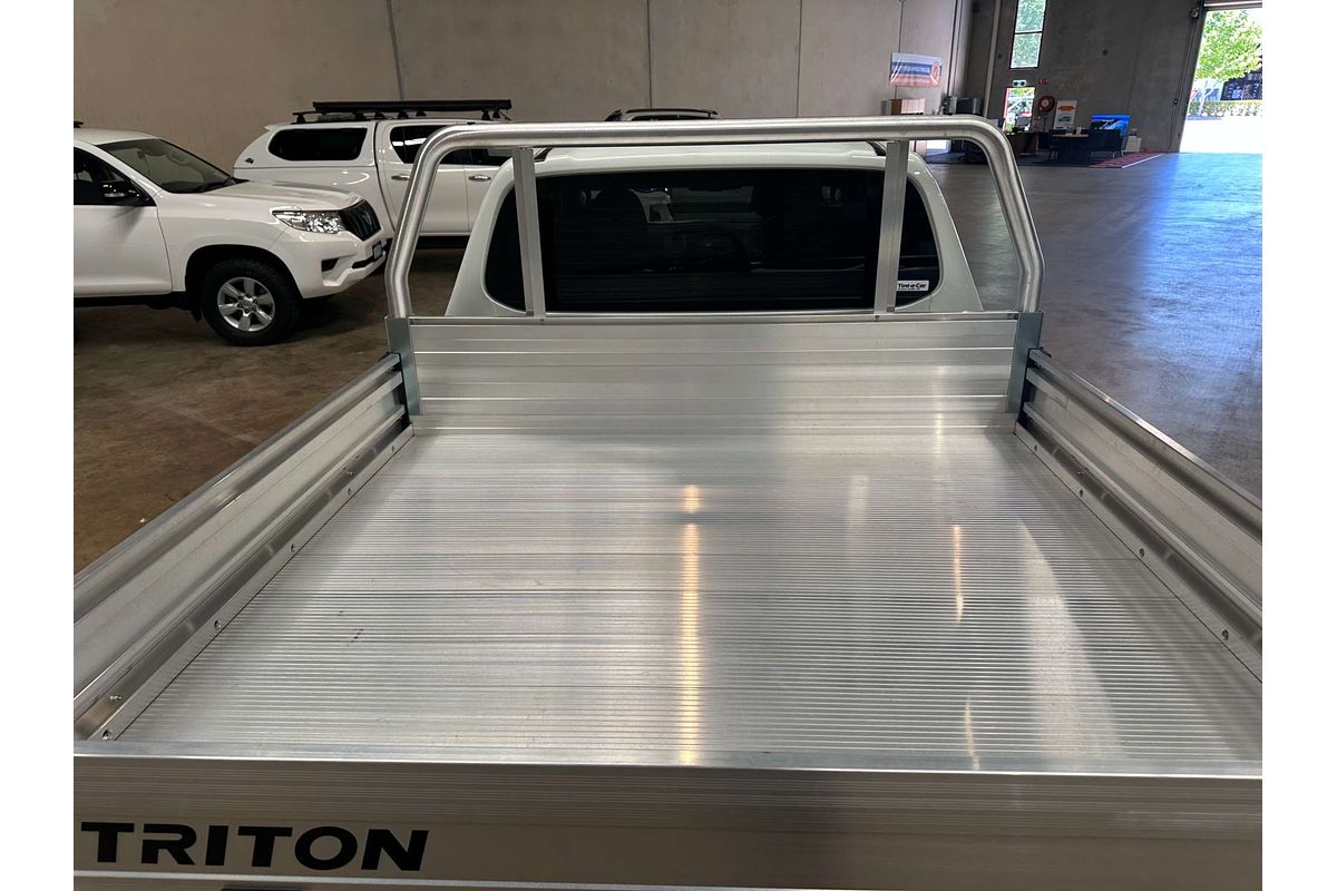 2024 Mitsubishi Triton GLX MR 4X4