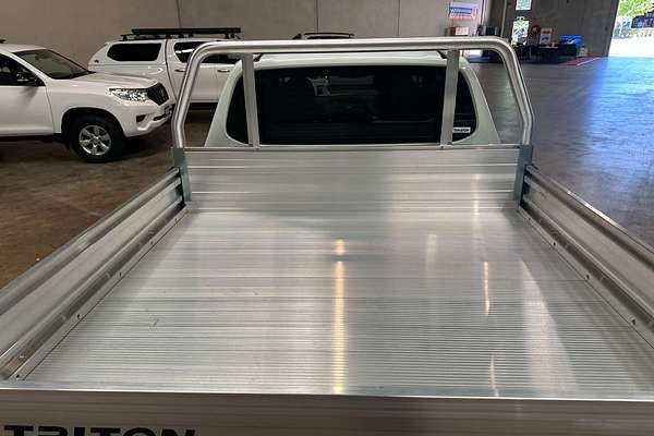 2024 Mitsubishi Triton GLX MR 4X4