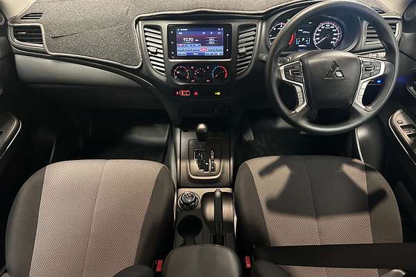 2024 Mitsubishi Triton GLX MR 4X4