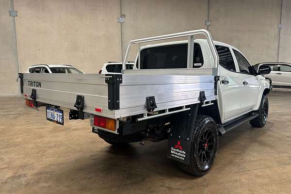2024 Mitsubishi Triton GLX MR 4X4