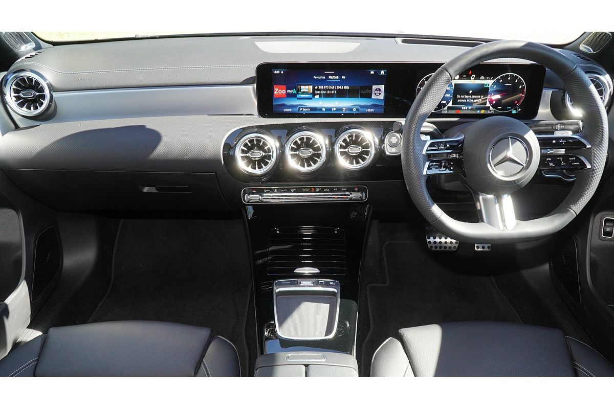 2025 Mercedes-Benz A-Class A250 V177