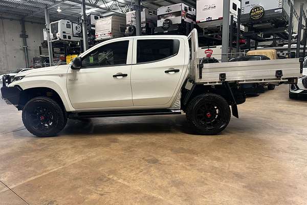 2024 Mitsubishi Triton GLX MR 4X4