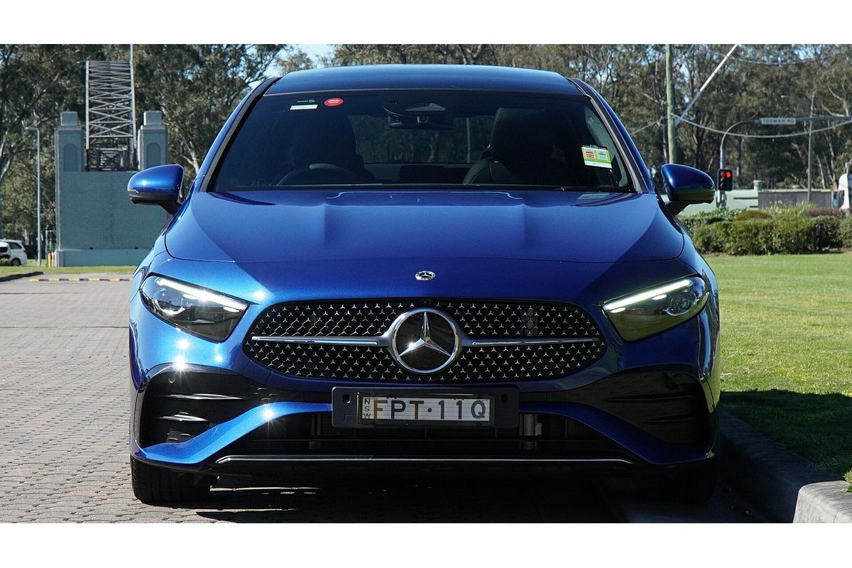 2025 Mercedes-Benz A-Class A250 V177