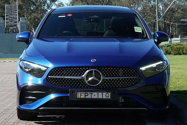 2025 Mercedes-Benz A-Class A250 V177