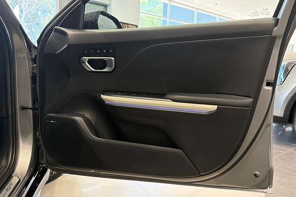 2025 Kia K4 GT-Line CL4m