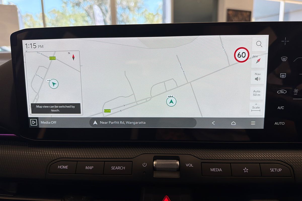 2025 Kia K4 GT-Line CL4m