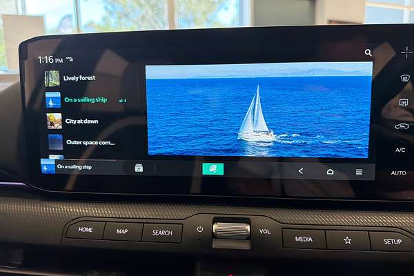 2025 Kia K4 GT-Line CL4m