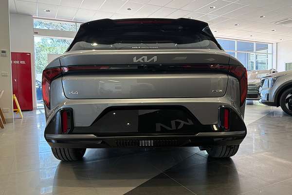2025 Kia K4 GT-Line CL4m
