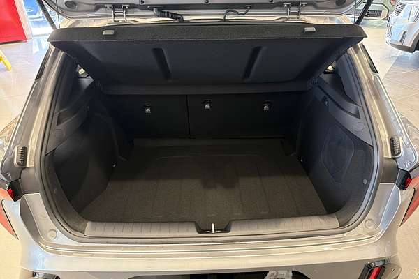 2025 Kia K4 GT-Line CL4m