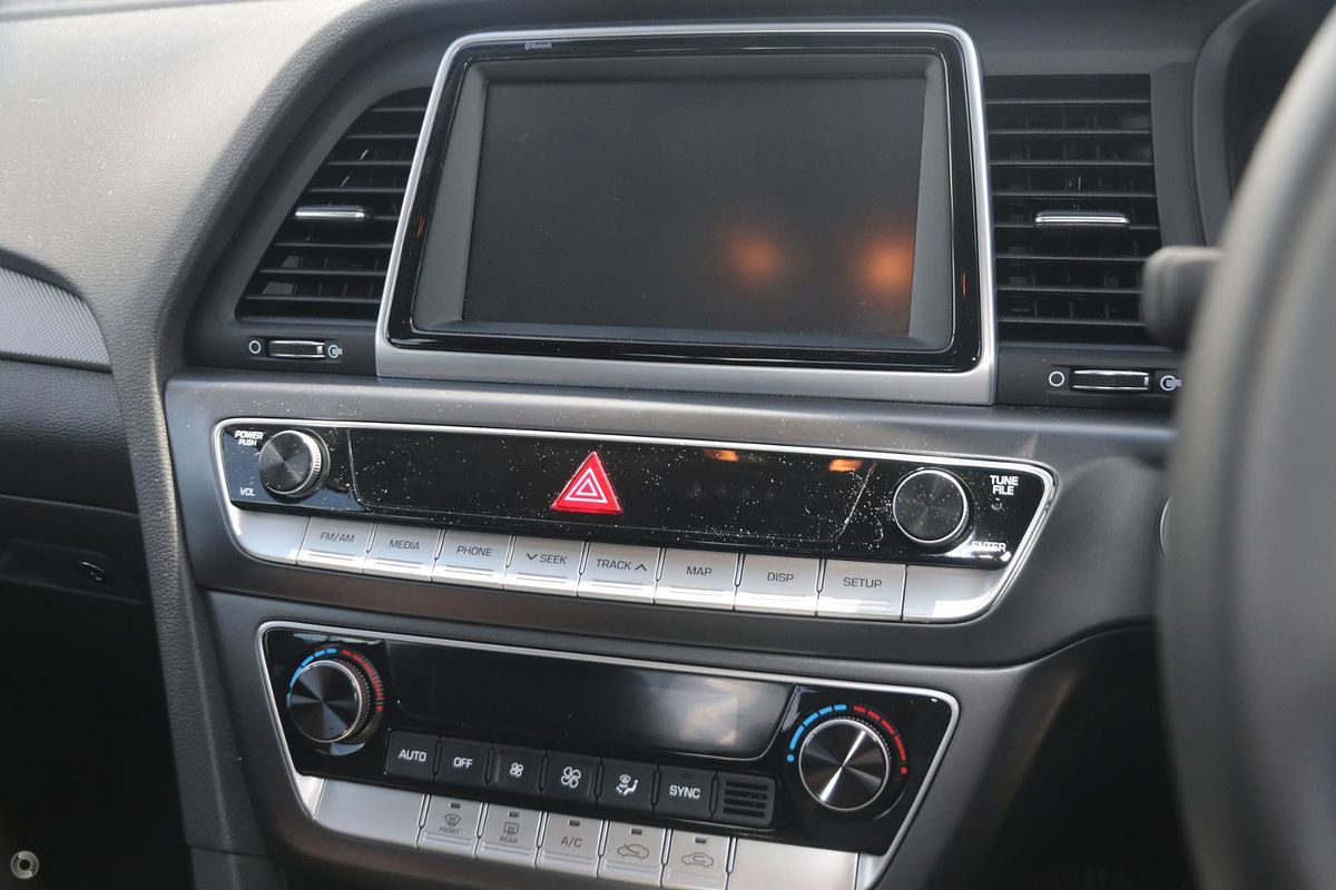 2018 Hyundai Sonata Active LF4