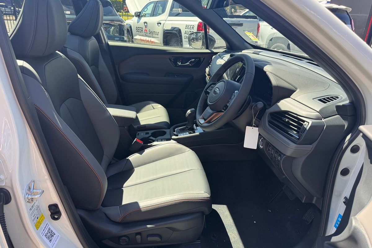 2025 Subaru Forester Hybrid Sport S6