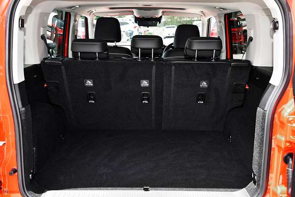 2025 GWM Tank 300 Lux P01