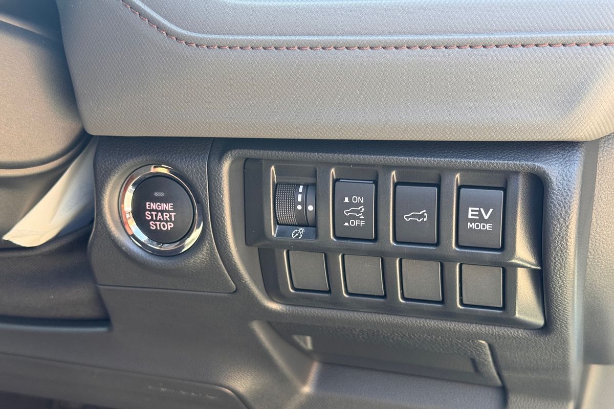 2025 Subaru Forester Hybrid Sport S6