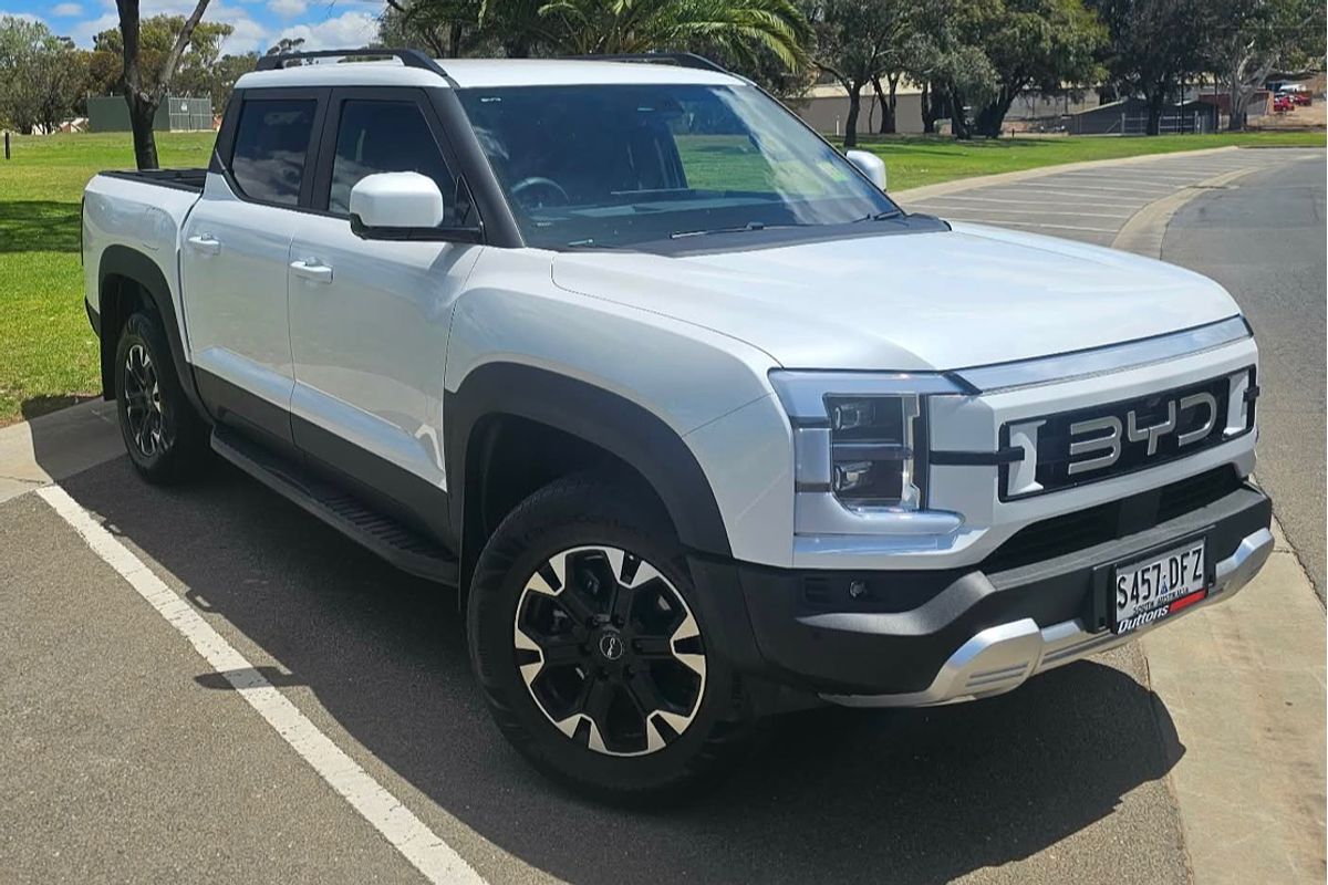 2025 BYD SHARK 6 Premium All Wheel Drive