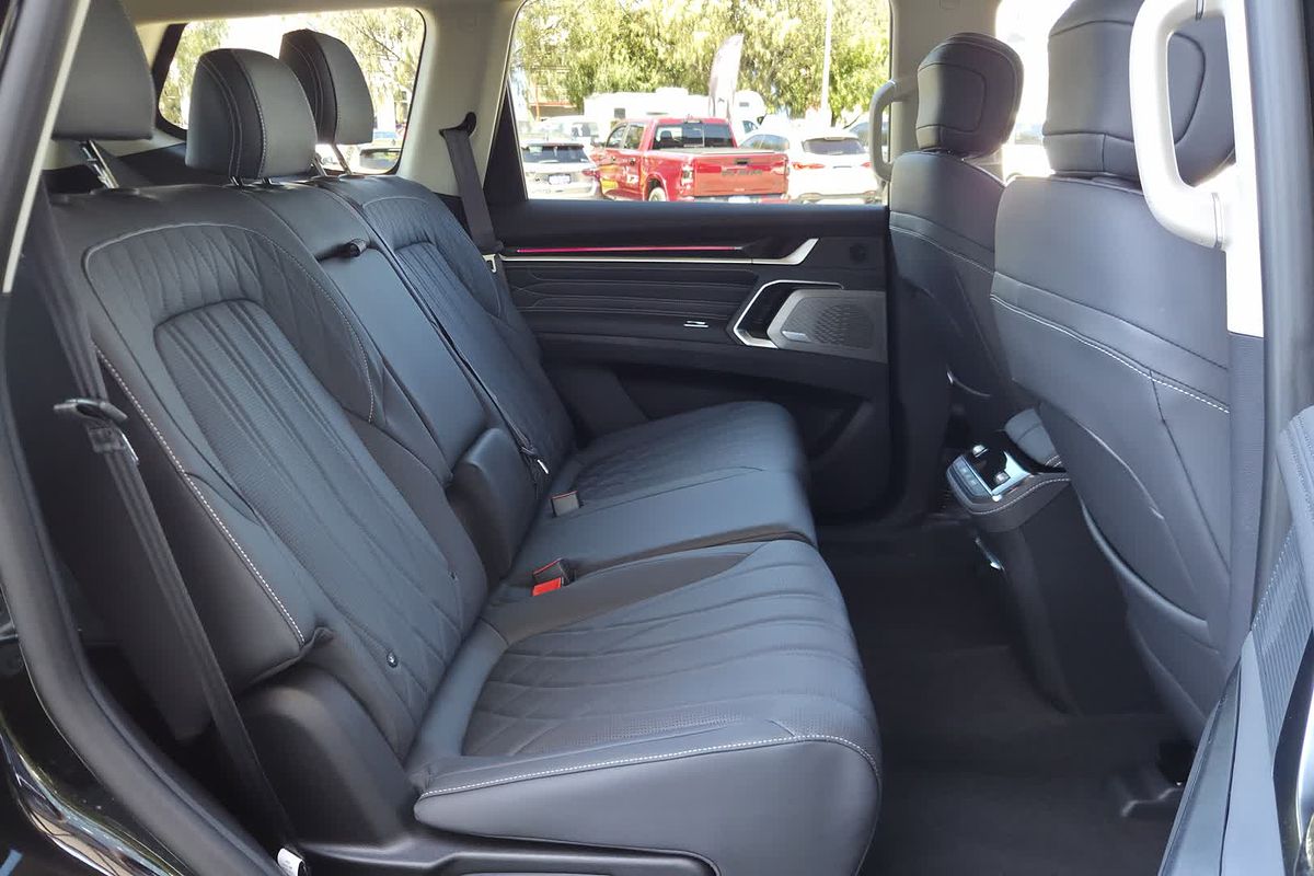 2025 LDV D90 Executive SV9A