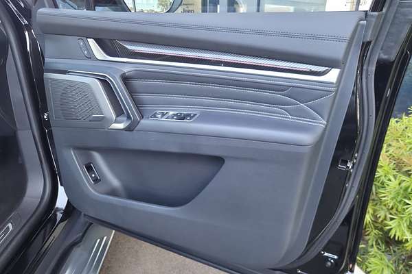 2025 LDV D90 Executive SV9A