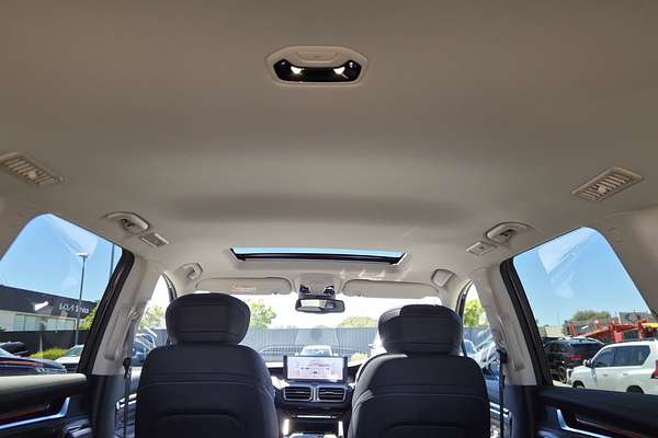 2025 LDV D90 Executive SV9A