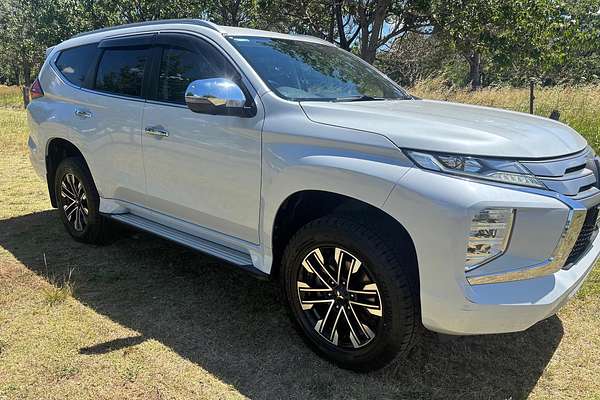2022 Mitsubishi Pajero Sport GLS QF