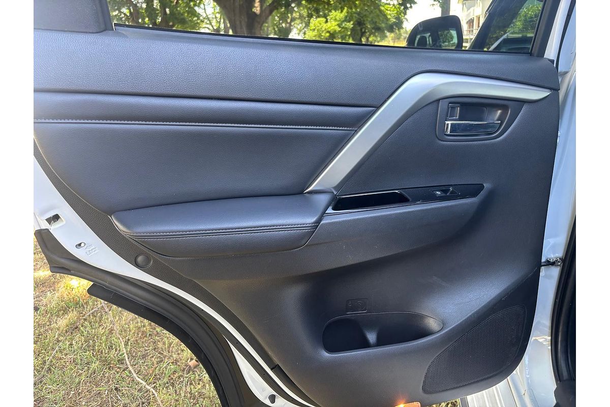 2022 Mitsubishi Pajero Sport GLS QF