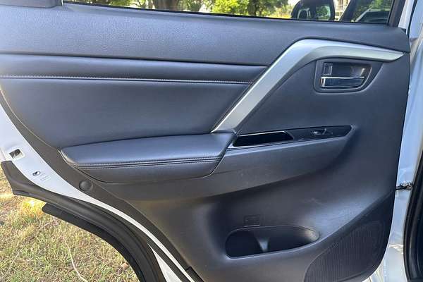 2022 Mitsubishi Pajero Sport GLS QF