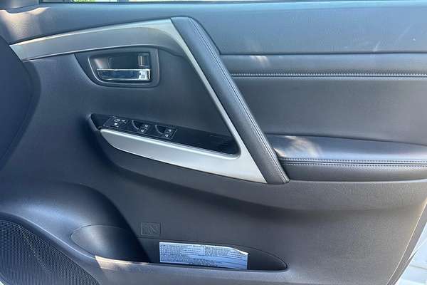 2022 Mitsubishi Pajero Sport GLS QF