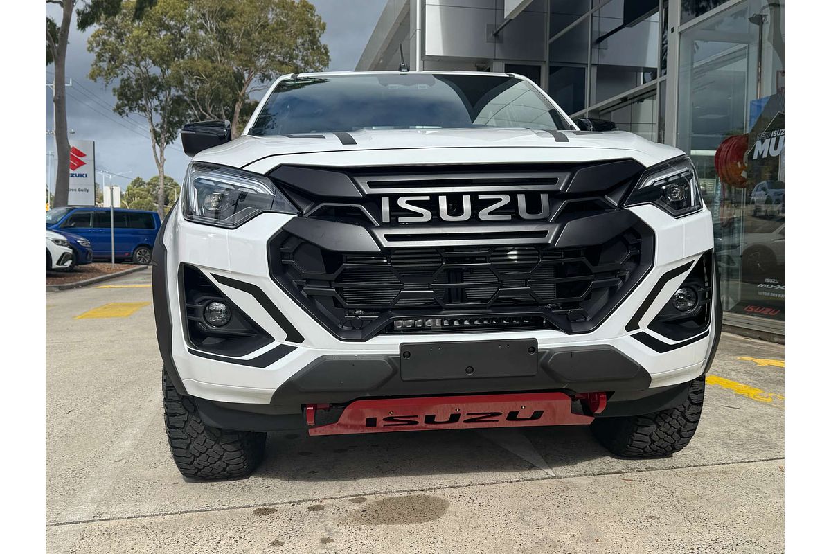 2025 Isuzu D-MAX BLADE 4X4
